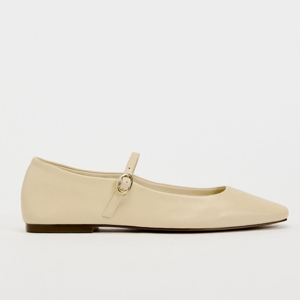 NEW CREAM LEATHER MARY JANE BALLET FLATS